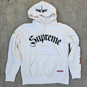 SUPER RARE THE GREAT CHINA WALL EMBROIDERED GRAPHIC HOODIE SM WINGS VINTAGE